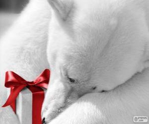 пазл Белый медведь с подарком